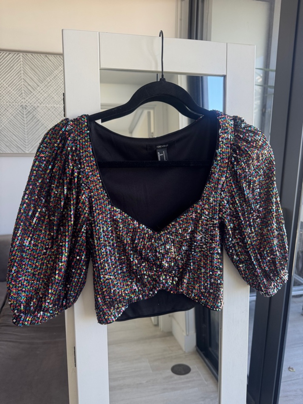 Forever 21 Black Multicolor Sequin Puff-Sleeve Crop Top